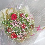 ブバルディアとミニバラの花束